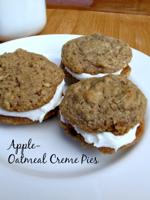 Apple Oatmeal Creme Pies